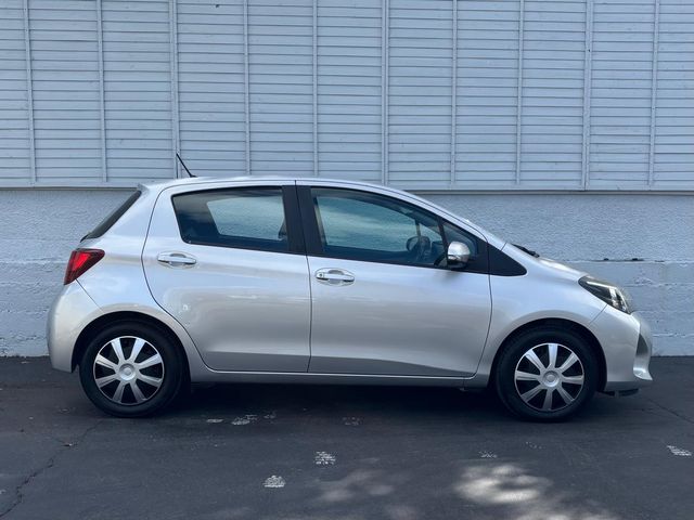Image for 2015 Toyota Yaris TOYOTA YARIS 2015 / PETROL / LUNA / FSH / NCT 06-27