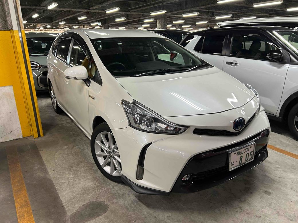 Image for 2018 Toyota Prius Alpha 7 SEATER AUTOMATIC HYBRID 1.8 PETROL 