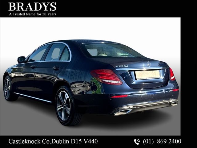 Image for 2019 Mercedes-Benz E Class E220d Avantgarde--Beige Leather--Full MB History