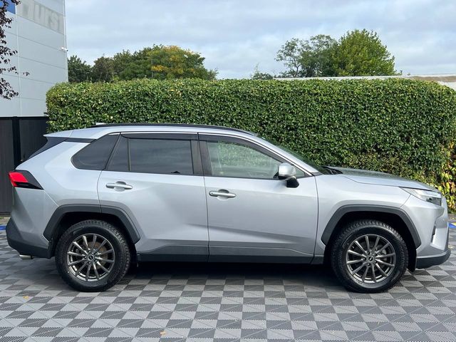 Image for 2023 Toyota Rav4 2.5 HYBRID AUTO // REVERSE CAMERA // DUAL ZONE CLIMATE CONTROL // ADAPTIVE CRUISE CONTROL