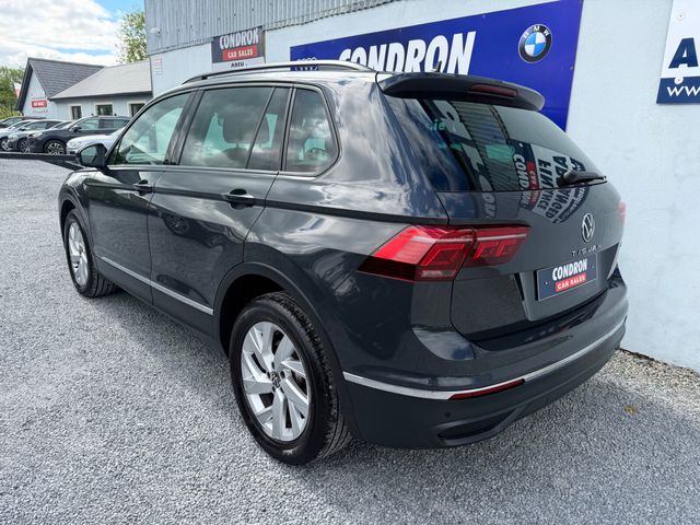 Image for 2024 Volkswagen Tiguan 