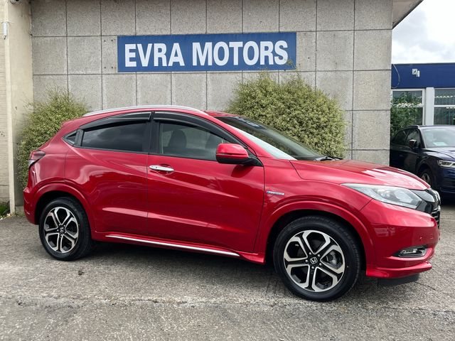 Image for 2017 Honda Vezel HR-V Z SENSING AUTOMATIC HYBRID 1.5 PETROL //VERY LOW MILES//HALF LEATHER HEATED SEATS//ADAPTIVE CRUISE CONTROL//REVERSE CAMERA//KEYLESS ENTRY//
