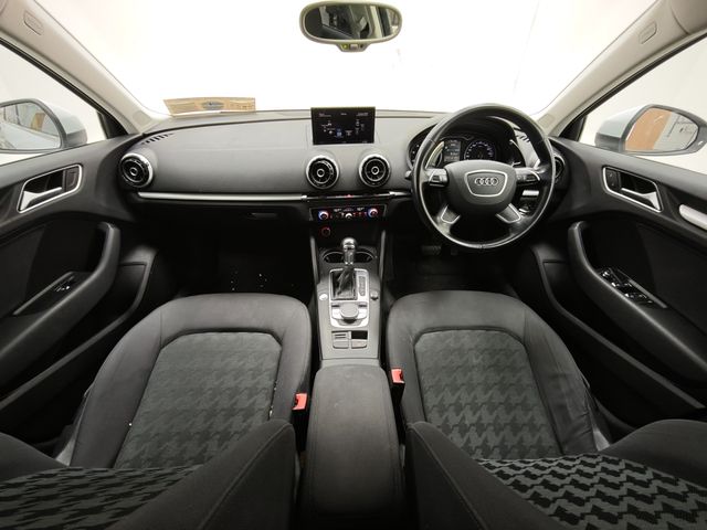 Image for 2015 Audi A3 Saloon 1.4 TFSI Automatic, Reversing camera