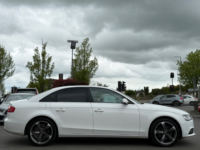 Image for 2015 Audi A4 2.0 TDI 120BHP 4DR *S-LINE WHEELS*