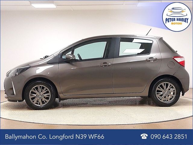 Image for 2019 Toyota Yaris 1.0 VVT-i 5Dr Luna