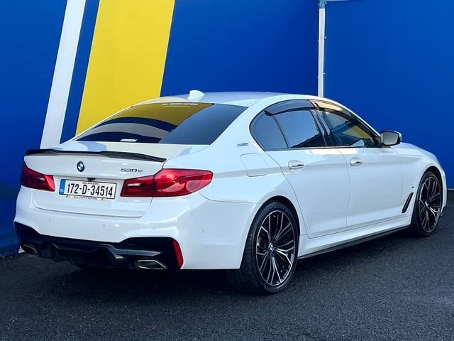 Image for 2017 BMW 5 Series 530e M-SPORT COMPETITION PACK 2.0 HYBRID // VERY LOW MILEAGE // NEW M5 COMP ALLOYS // LEATHER HEATED SEATS // 360 PARKING CAMERAS
