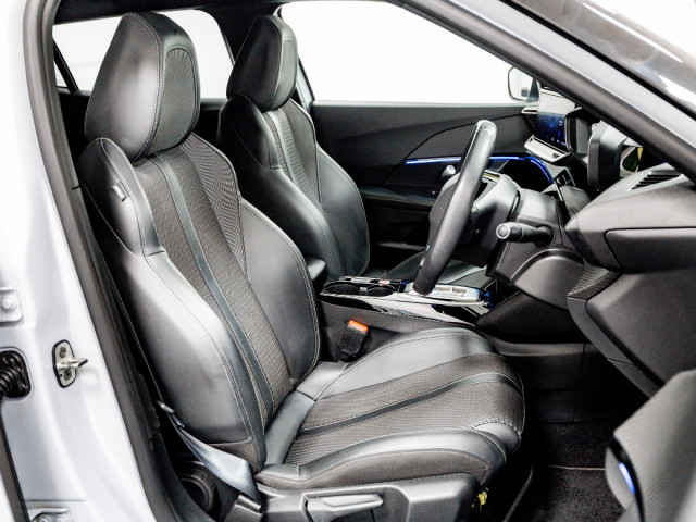 Image for 2024 Peugeot 2008 E-GT 54kWh Auto 156HP