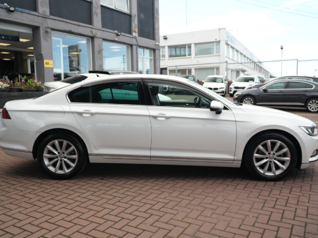 Image for 2020 Volkswagen Passat 2.0TDI 150BHP ELEGANCE EDITION 4DR SALOON // 1 OWNER IN IMMACULATE CONDITION // WELL WORTH VIEWING // BUY WITH CONFIDENCE AA AND SIMI APPROVED DEALER 2026 // FINANCE ARRANGED // TRADE INS WELCOME //