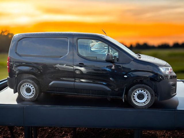 Image for 2023 Citroen Berlingo LX BLUEHDI 100 MWB 65 650KG MY52