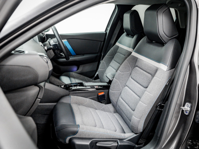 Image for 2023 Citroen C4 ë-Feel Pack 50kWh 136HP