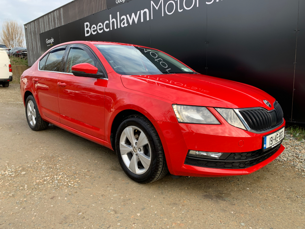 Image for 2019 Skoda Octavia 1.0 TSI 115 BHP AMBITION 5DR // LOW MILEAGE // GREAT DOCUMENTED SERVICE HISTORY // 01/27 NCT // 