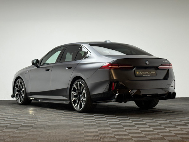 Image for 2024 BMW 5 Series 530E M SPORT *FROZEN GREY*