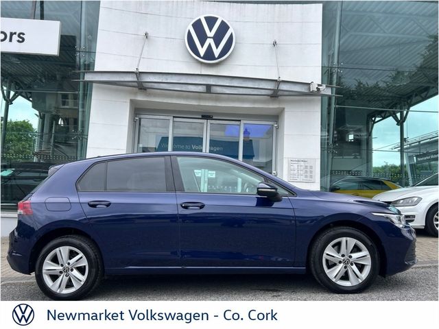Image for 2022 Volkswagen Golf 1.0TSI 110BHP LIFE 6 SPEED PETROL