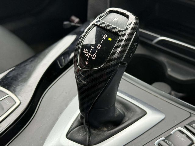 Image for 2017 BMW 3 Series 320d Estate Automatic