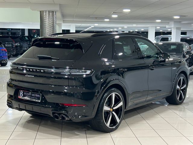 Image for 2024 Porsche Cayenne 3.0 V6 E-HYBRID=OVER €40, 000 WORTH OF OPTIONAL EXTRAS//ONLY 7000 MILES=BALANCE OF PORSCHE WARRANTY UNTIL 2027//TAILORED FINANCE PACKAGES AVAILABLE=TRADE INS WELCOME