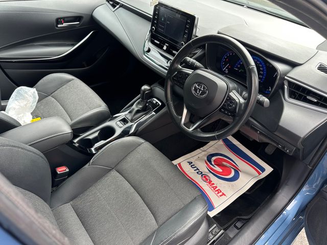 Image for 2021 Toyota Corolla 1.8 Petrol Hybrid Luna Sport 