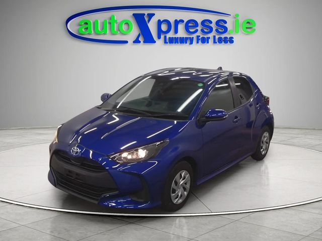 Image for 2021 Toyota Yaris 1.5 HYBRID X Automatic, Reversing camera