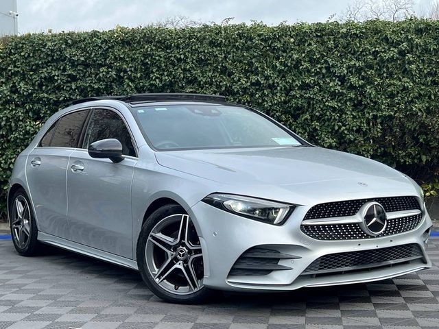Image for 2019 Mercedes-Benz A Class A200d AMG-LINE PREMIUM PLUS // FULL SERVICE HISTORY // TILT & SLIDE PAN ROOF // HEADS-UP DISPLAY