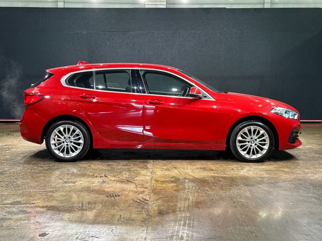 Image for 2023 BMW 1 Series 1.5 AUTOMATIC - ELECTRIC TAILGATE - MULTI FUNCTION STEERING WHEEL - CRUISE CONTROL - REVERSE CAMERA - 