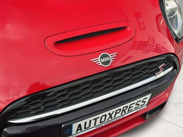 Image for 2020 Mini Cooper S D 2.0 Automatic, Reversing camera