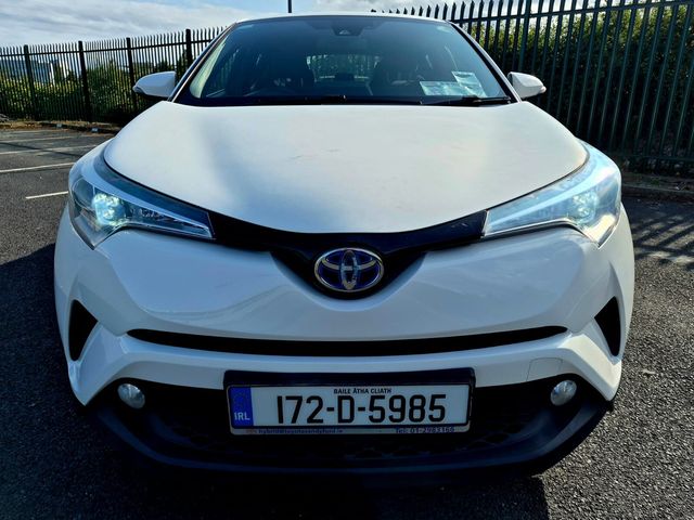 Image for 2017 Toyota C-HR 1.8 HYBRID LUNA