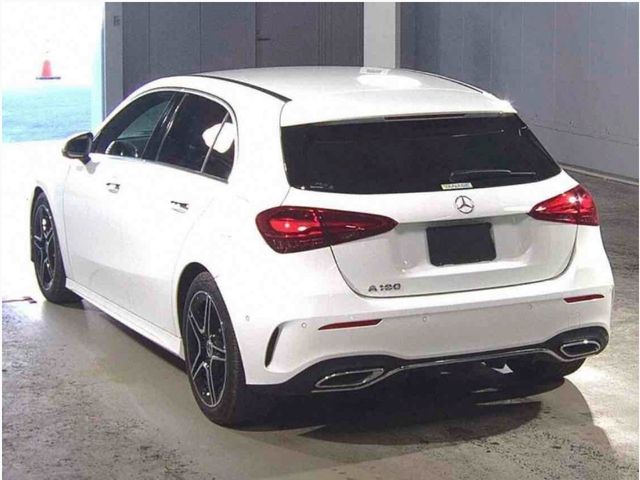 Image for 2024 Mercedes-Benz A Class 1.4 AUTOMATIC AMG LINE - UPGRADED ALLOYS - BLACK HALF LEATHER - CRUISE CONTROL