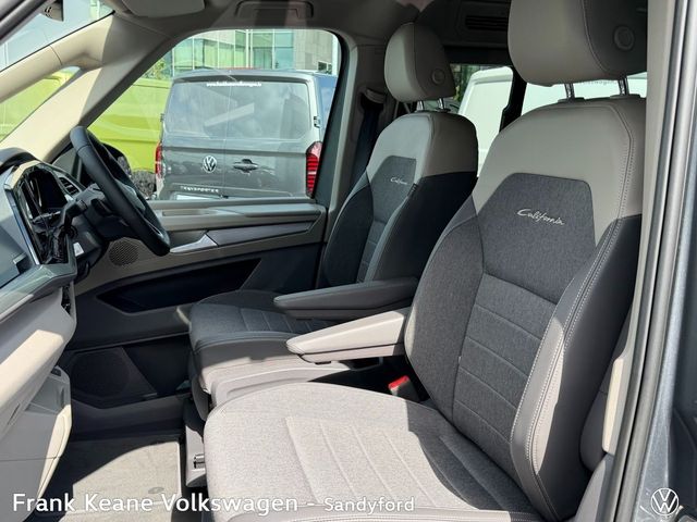 Image for 2026 Volkswagen California OCEAN AUTO 2.0TDI 150BHP *EX DEMO MODEL* *FOLDING TRAILER HITCH* *TRAVEL ASSIST* *POWER SLIDING DOORS* *HALMSTED ALLOYS* *APPLE CARPLAY/ANDROID AUTO* *REAR VIEW CAMERA* *FRONT AND REAR PARKING SENSORS
