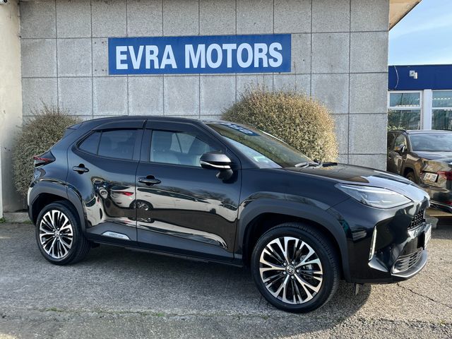 Image for 2023 Toyota Yaris Cross Z HYBRID AUTOMATIC 1.5 PETROL //LOW MILES//HIGH SPEC//HEATED SEATS AND STEERING WHEEL//360 PARKING CAMERAS//KEYLESS ENTRY//ADAPTIVE CRUISE CONTROL//