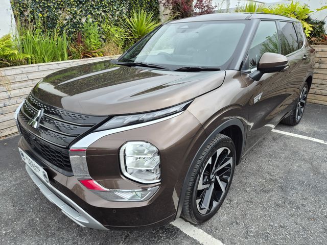 Image for 2021 Mitsubishi Outlander 2.4 PVEV / 7 SEATER / EXCEED / TOP SPEC / TAX €140 