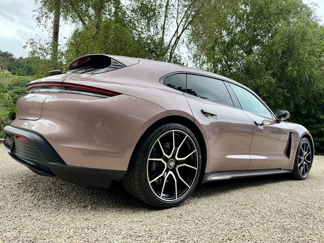 Image for 2024 Porsche Taycan 4S SPORT TURISMO *562 bhp…Performance Battery Plus…75 Year Pack*