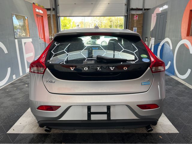 Image for 2015 Volvo V40 €11950 2015 VOLVO V40 T4 1.6 AUTOMATIC / CRUISE CONTROL / REVERSE CAMERA / ELECTRIC MEMORY & HEATED SEATS