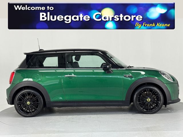 Image for 2022 Mini Cooper ELECTRIC LEVEL 2**HEATED SEATS**DIGITAL DASH**TOUCHSCREEN BLUETOOTH MEDIA**CRUISE CONTROL**DUAL CLIMATE**KEYLESS START**MULTIFUNCTIONAL STEERING WHEEL**REVERSE CMAERA**PARKING SENSORS**DRIVE MODES**