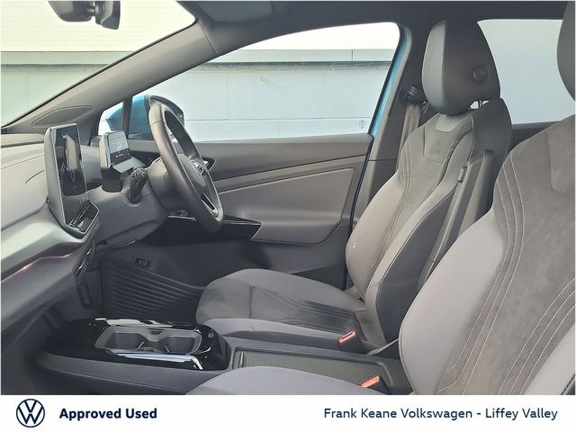 Image for 2024 Volkswagen ID.4 77KWH PRO PLUS 286BHP *COSTA AZUL BLUE* *LONGER RANGE* *ELECTRIC TAILGATE* *IQ HEADLIGHTS* *REAR VIEW CAMERA* *PCP FINANCE FROM €384PM* *BATTERY CERTIFIED*
