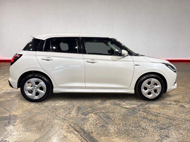 Image for 2025 Suzuki Swift 1.2 HYBRID AUTOMATIC - CRUISE CONTROL - 360/REVERSE CAMERA - A/C HEATING CONTROLS