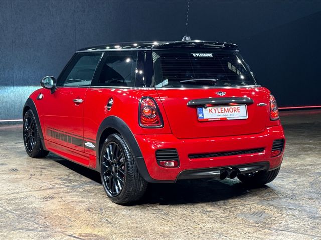 Image for 2014 Mini John Cooper Works JOHN COOPER WORKS - 1.6 AUTOMATIC - UPGRADED FACTORY ALLOYS - RED/BLACK TWO TONE