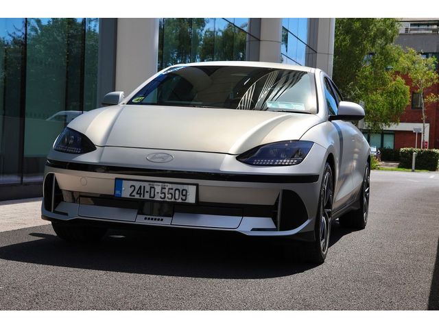 Image for 2024 Hyundai Ioniq 6 Ioniq 6 Signature 53 kW, Upgraded Alloys , Leather 