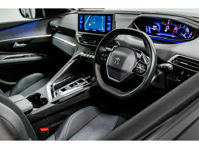 Image for 2023 Peugeot 5008 Allure 1.5 Diesel Auto 130HP - 7 Seater