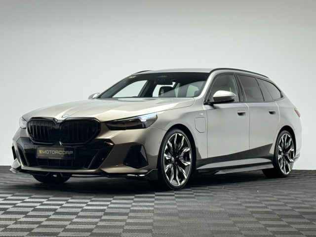 Image for 2025 BMW 5 Series 530E M SPORT PRO