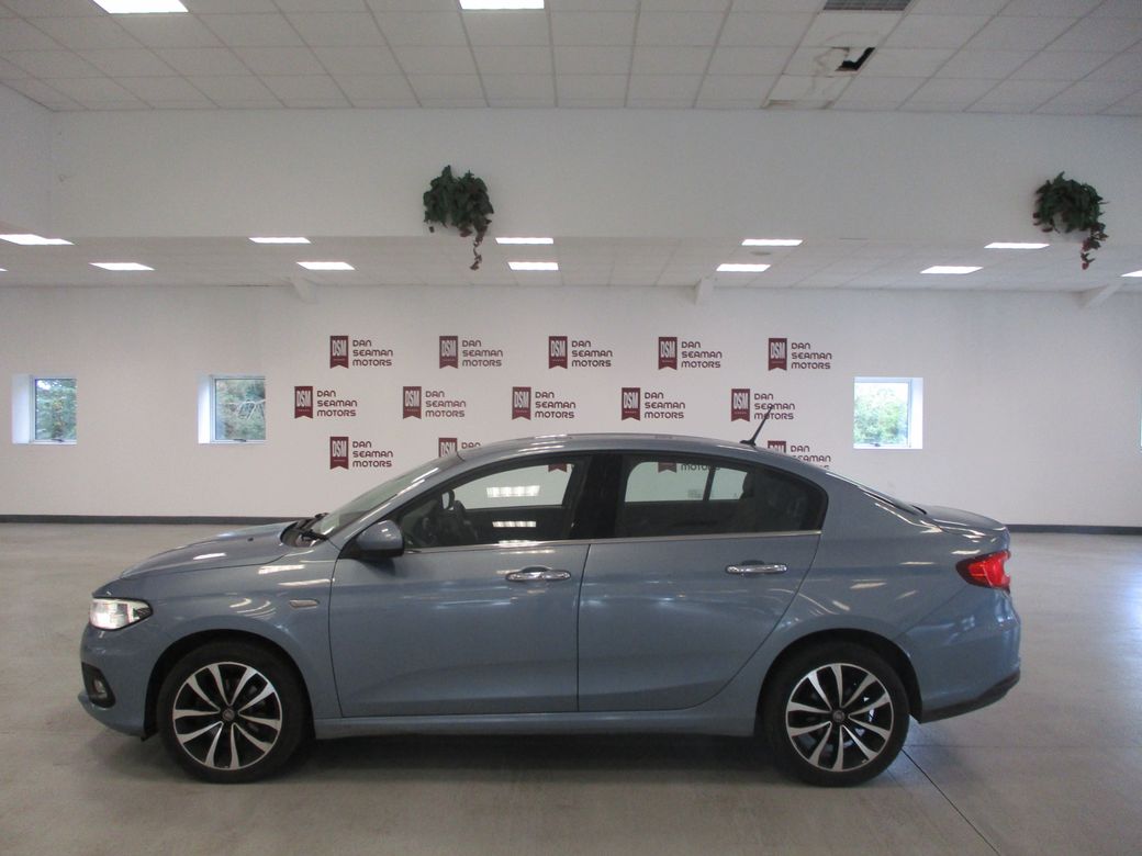 Image for 2017 Fiat Tipo SD 1.6 MJ 120HP Lounge 4DR-CAMERA-SAT NAV-LOW KM'S-ONE OWNER
