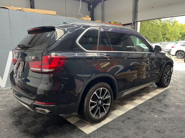 Image for 2016 BMW X5 2016 BMW X5 4WD XDRIVE 40E 53K KM AUTOMATIC 2.0/ CRUISE CONTROL / 360 CAMERA / ELECTRIC MEMORY & HEATED SEATS / AMBIENT LIGHTS / PADDLE SHIFTERS / PANORAMIC SUNROOF AND MORE