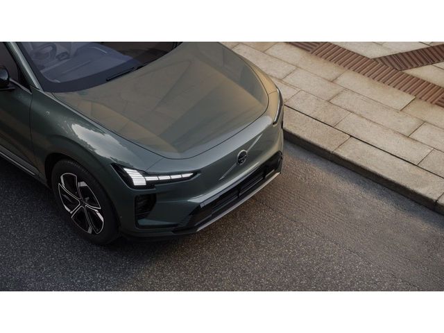 Image for 2026 Volvo XC60 P10 AWD PLUS *ORDER NOW* €