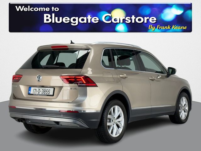 Image for 2017 Volkswagen Tiguan HIGHLINE 2.0 TDI AUTO**PANORAMIC SUNROOF**ALCANTARA INTERIOR**FRONT HEATED SEATS**TOUCH SCREEN MEDIA DISPLAY**REVERSE CAMERA**PARKING SENSORS**BLUETOOTH**KEYLESS START**FINANCE AVAILABLE**