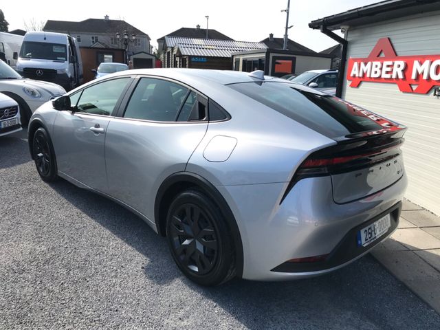 Image for 2025 Toyota Prius 