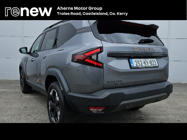 Image for 2025 Dacia Bigster Extreme HEV 155 PS