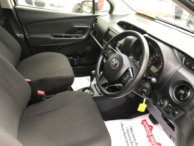 Image for 2019 Toyota Yaris Hybrid Luna