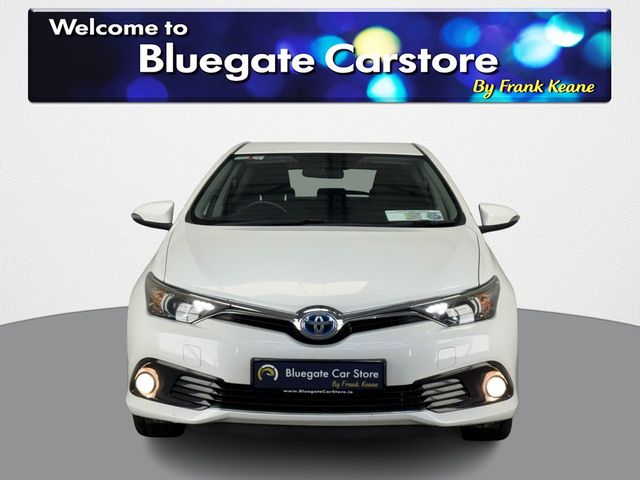 Image for 2017 Toyota Auris 1.8 HYBRID LUNA 4DR AUTOMATIC**MULTIFUNCTIONAL STEERING WHEEL**KEYLESS START**TOUCH SCREEN MEDIA DISPLAY**BLACK/GREY CLOTH INTERIOR**REVERSE CAMERA**ELECTRIC MIRRORS**FINANCE ARRANGED**