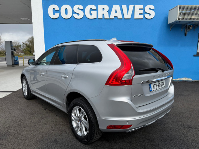Image for 2017 Volvo XC60 SE NAV * FULL LEATHER / HEATED SEATS / PARKING SENSORS * 
