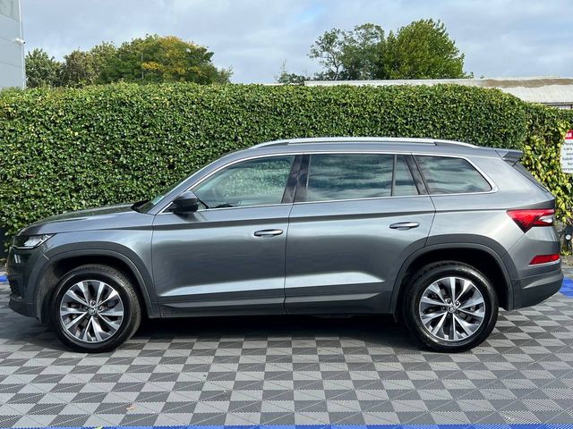 Image for 2023 Skoda Kodiaq 7-SEATER AMBITION 2.0 TDI AUTO // REVERSE CAMERA // DIAMOND CUT ALLOYS // APPLE CARPLAY/ANDROID AUTO