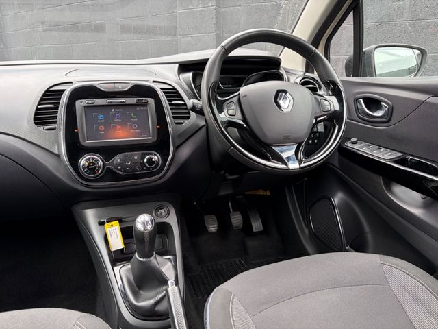 Image for 2015 Renault Captur 1.5 DCI Dynamique NAV 90BHP 5D
