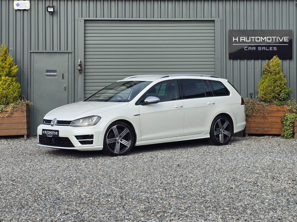 Image for 2015 Volkswagen Golf R WAGON 4-MOTION 